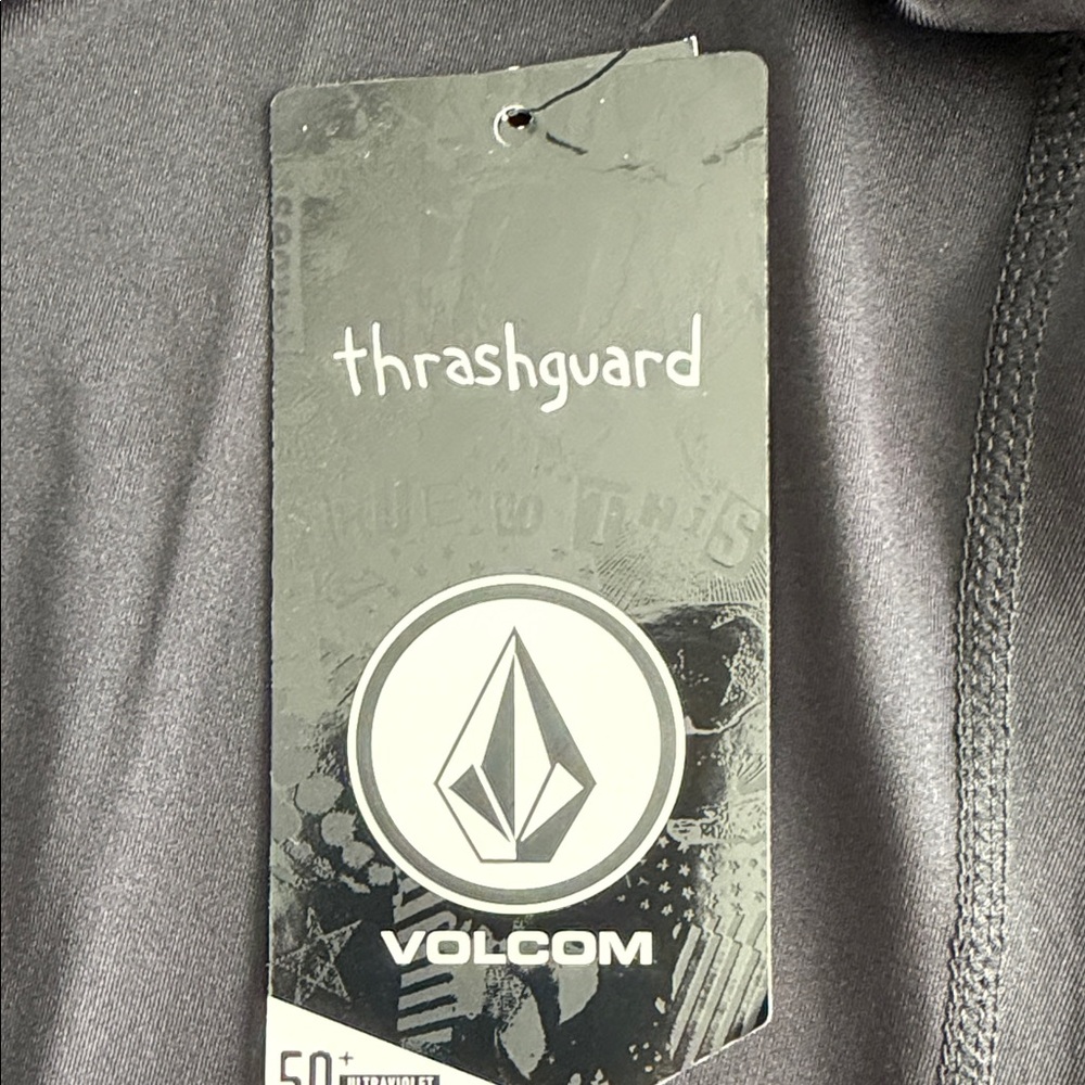 Volcom Thrashguard in Black size XL Big Kids NWT - Picture 2 of 10